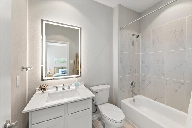 Building Photo - 903 Beebrush Ln