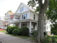 Building Photo - 227 Olivia St
