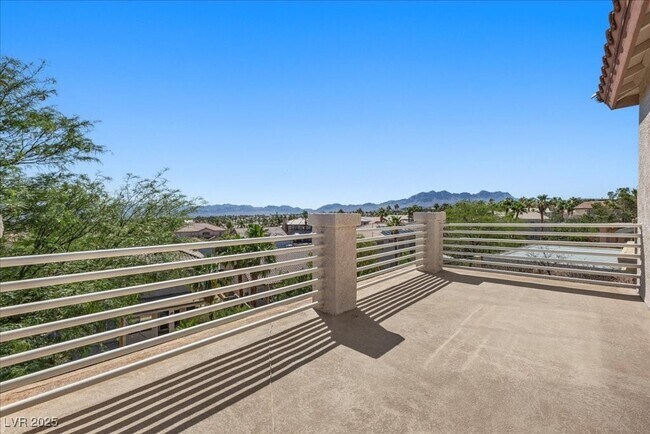 Building Photo - 750 Vortex Ave
