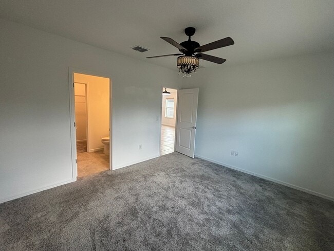 Building Photo - Stunning 3/2 in 55+ Stone Creek - Will rent quick