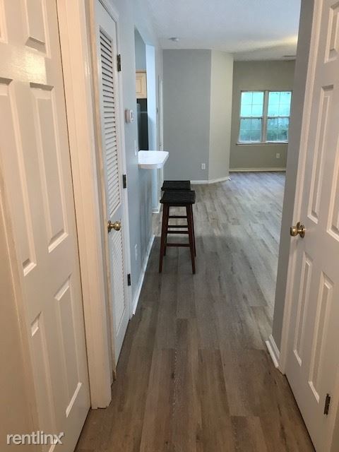 Building Photo - 2 br, 2 bath Condo - 1305 Sweetwater Blvd