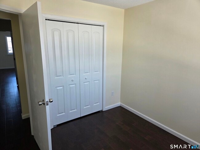 Building Photo - 27 Crows Nest Ln