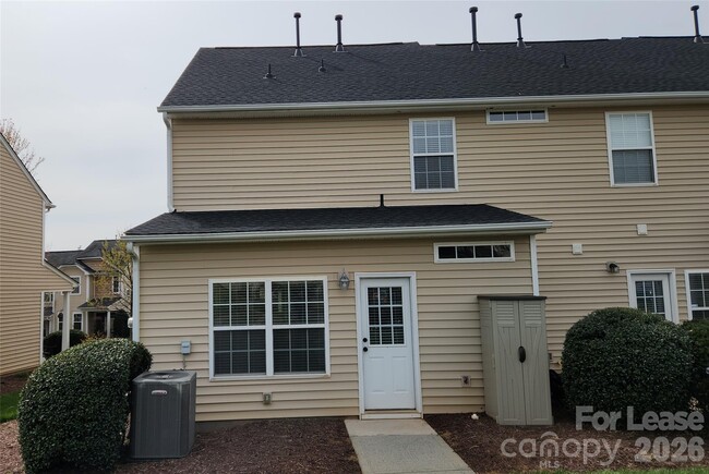 Building Photo - 17744 Trolley Crossing Way