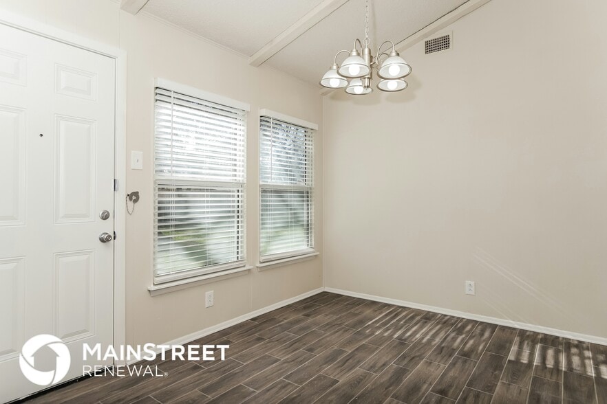 Building Photo - 1031 Mercer Dr