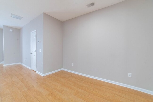 Building Photo - Available Soon!