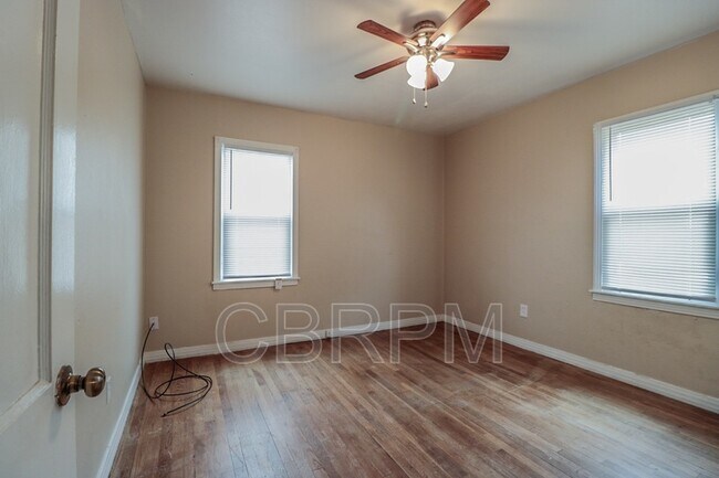 Building Photo - 2509 36th St