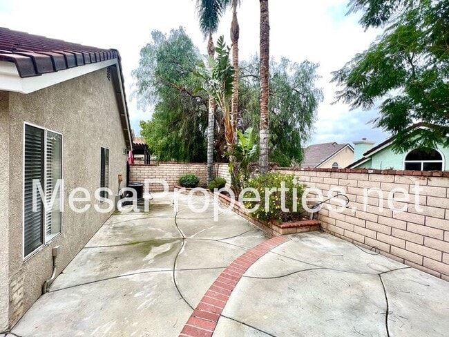 Building Photo - 6756 Wrangler Rd