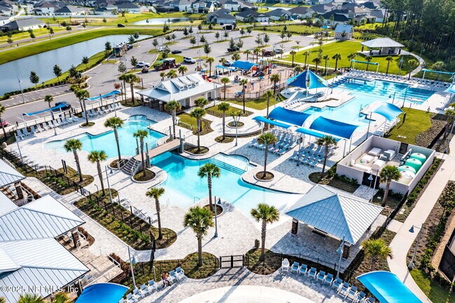 Building Photo - 121 Thistleton Wy