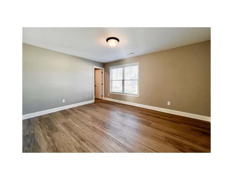 Building Photo - 9024 Kirkhaven Ln