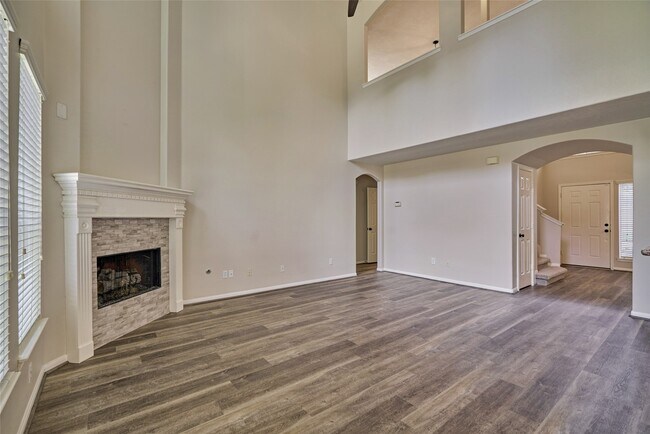 Building Photo - 274 Fairwind Trail Dr