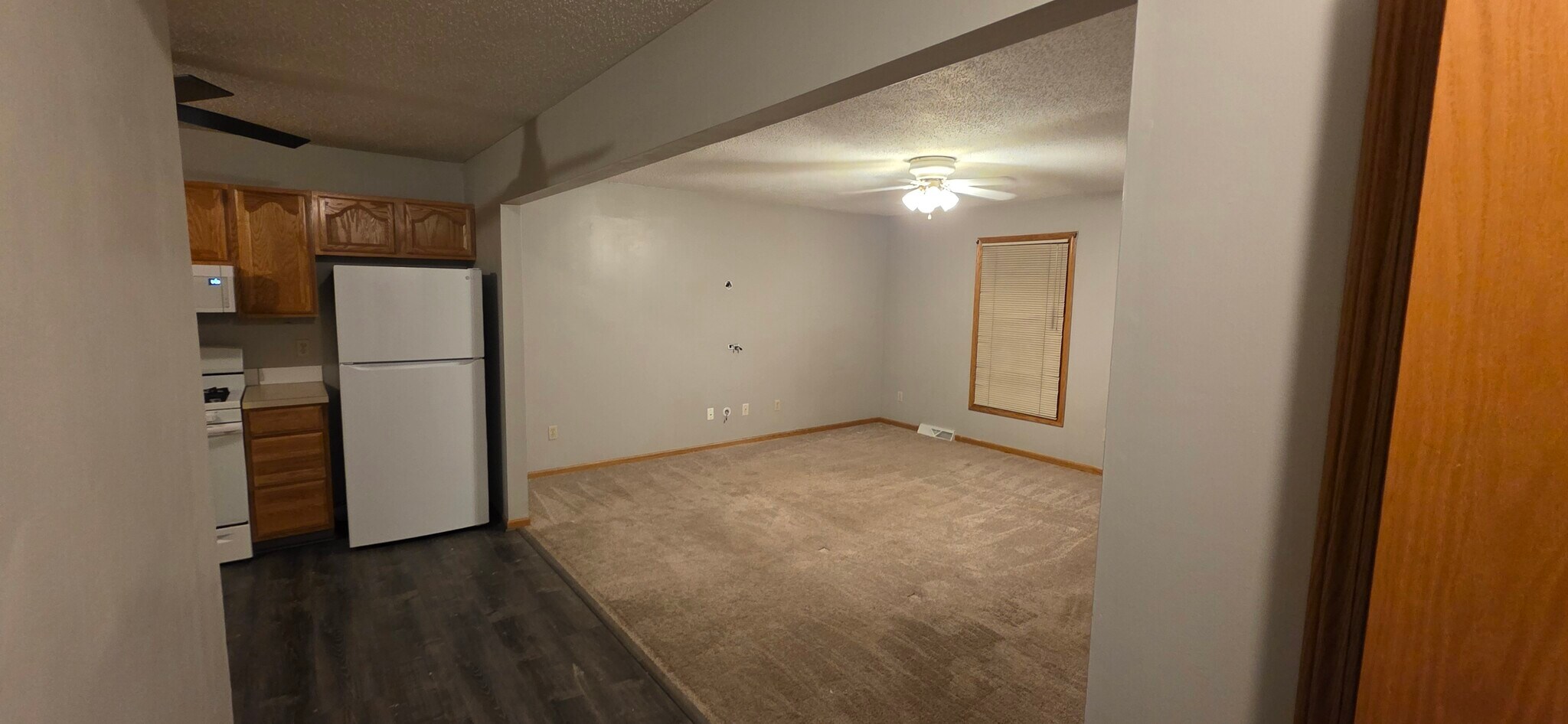 Building Photo - 5885 Callaway Cir