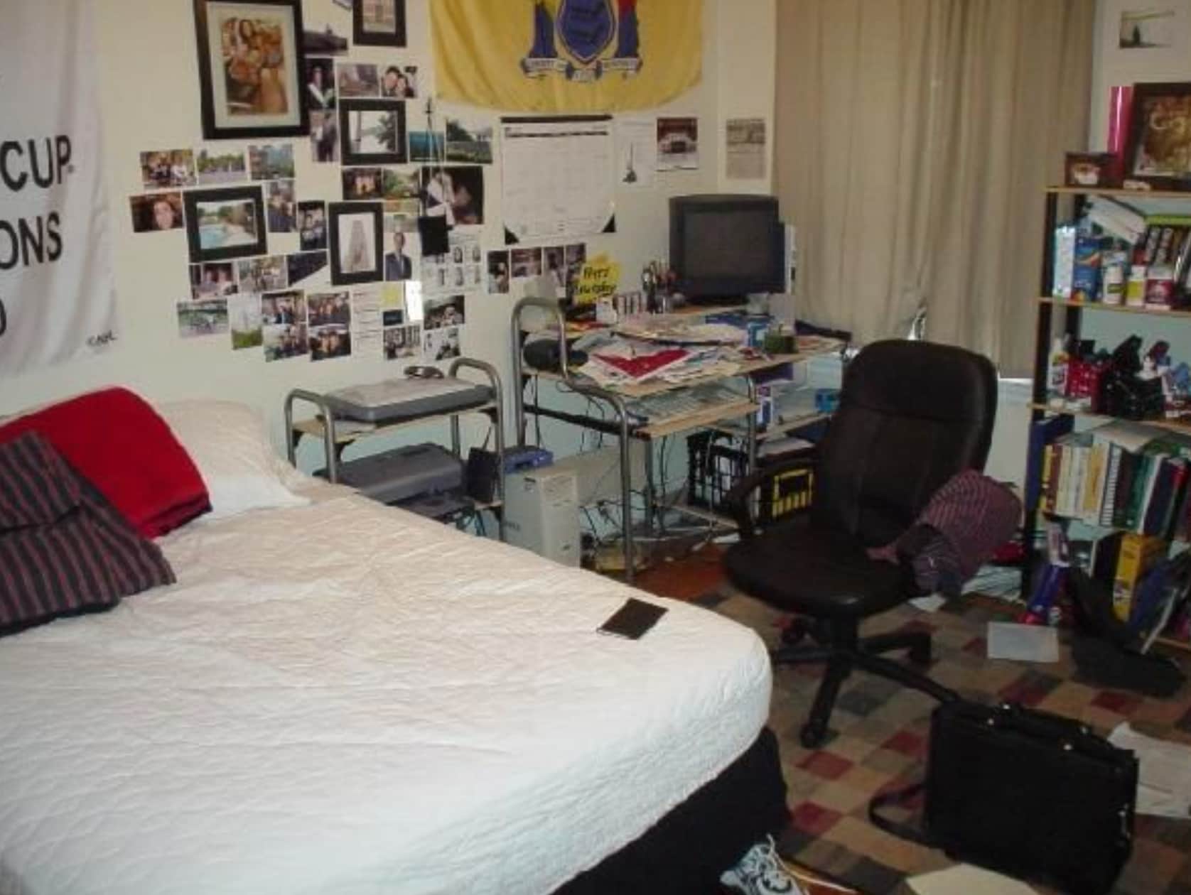 Building Photo - 52 Queensberry St