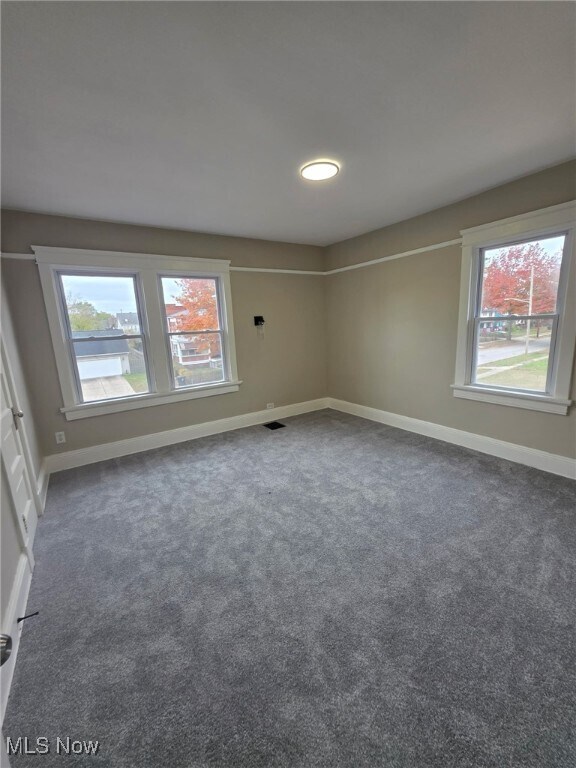 Building Photo - 7417 Linwood Ave