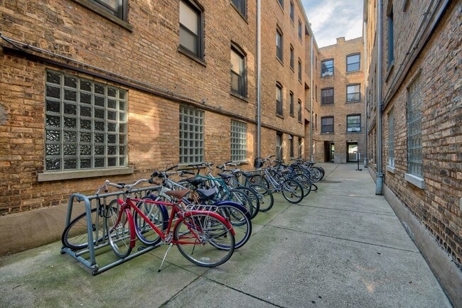 Building Photo - 2123 Ridge Ave