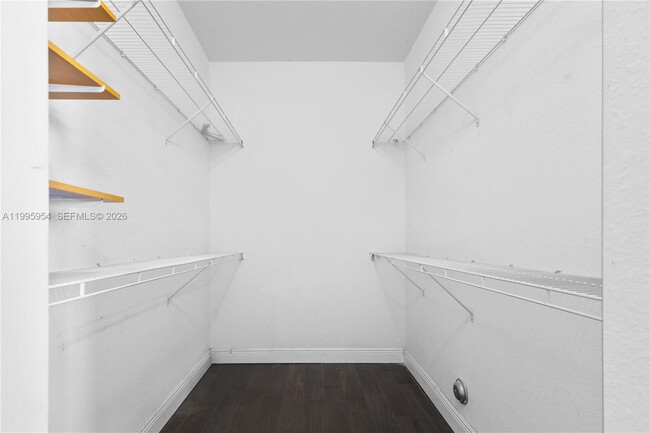 Building Photo - 2424 SW 152nd Path