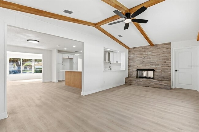 Building Photo - 1985 Japonica Rd