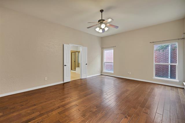 Building Photo - 9405 National Pines Dr