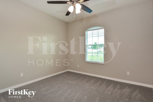 Building Photo - 13140 Laurel Crest Ct