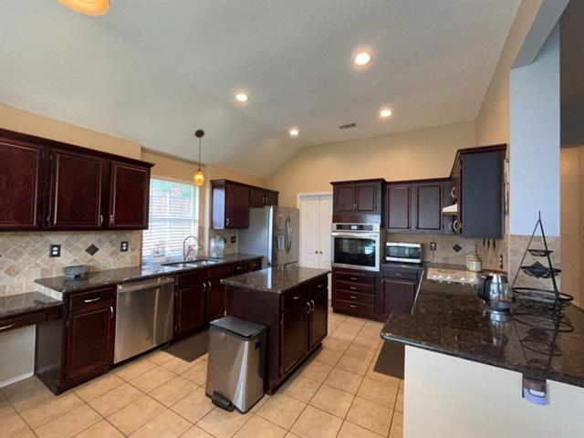 Building Photo - 2818 Pecan Meadow Dr