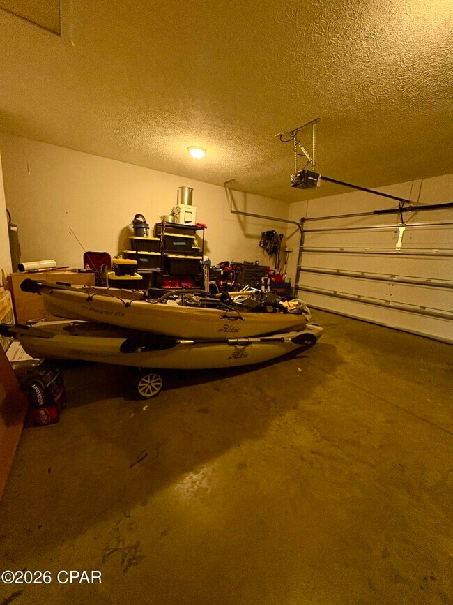 Building Photo - 801 W 17th St