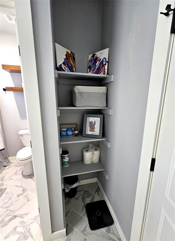 Building Photo - 1615 NE 9th St