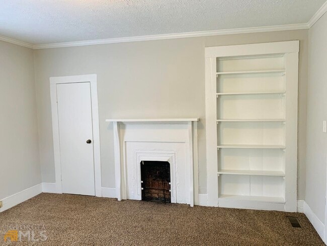 Building Photo - 513 Harwell Ave