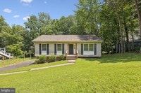 Building Photo - 20 Cherry Laurel Dr