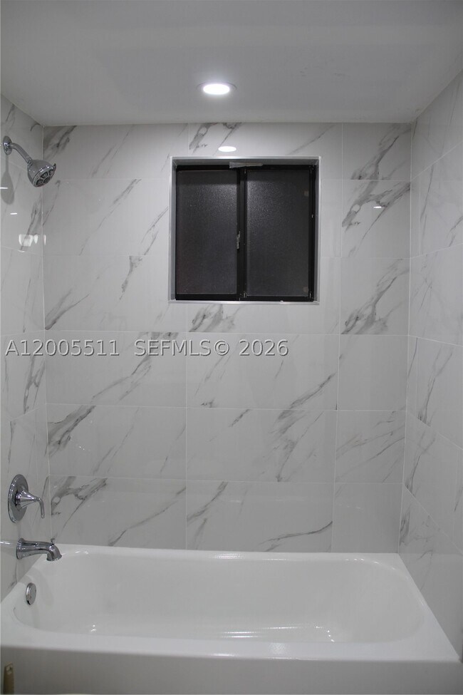 Building Photo - 8700 SW 133rd Ave