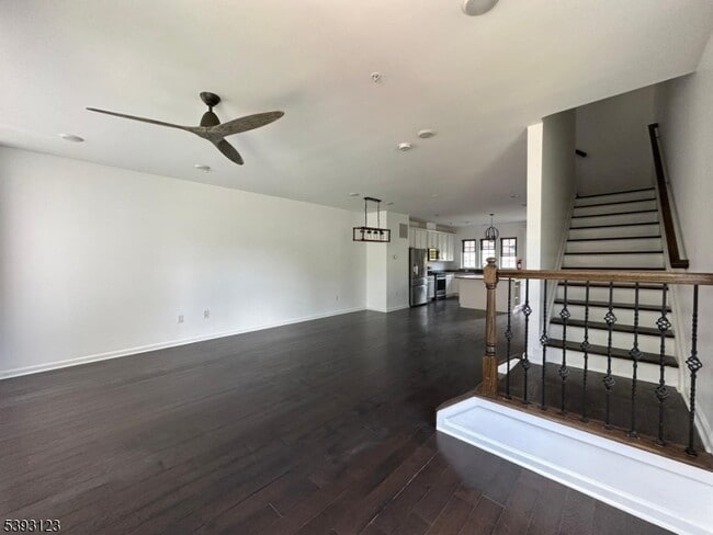 Building Photo - 2 Ambrosia Ct