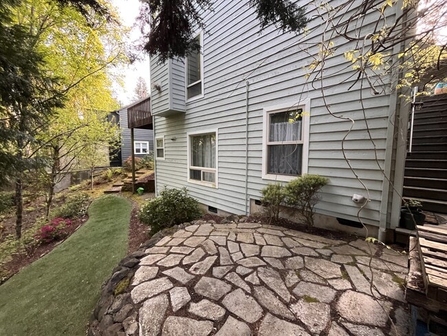 Building Photo - 243 S Palatine Hill Rd