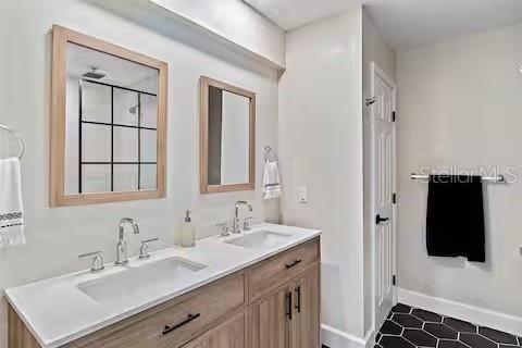 Building Photo - 7615 Coquina Way