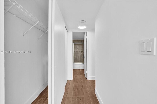 Building Photo - 2801 NE 183rd St