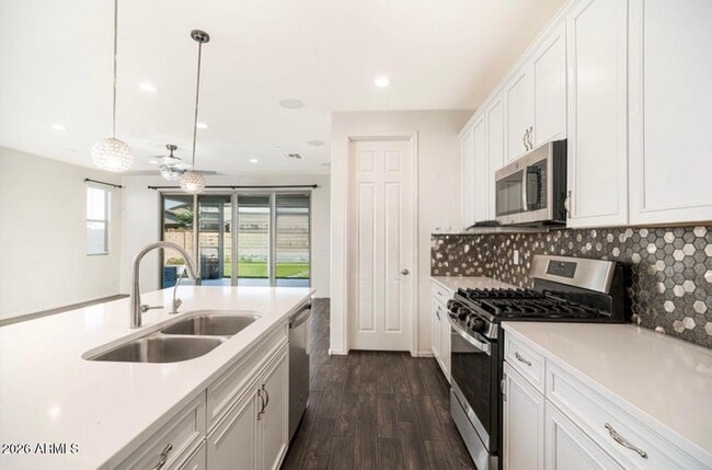 Building Photo - 13231 W Red Range Wy