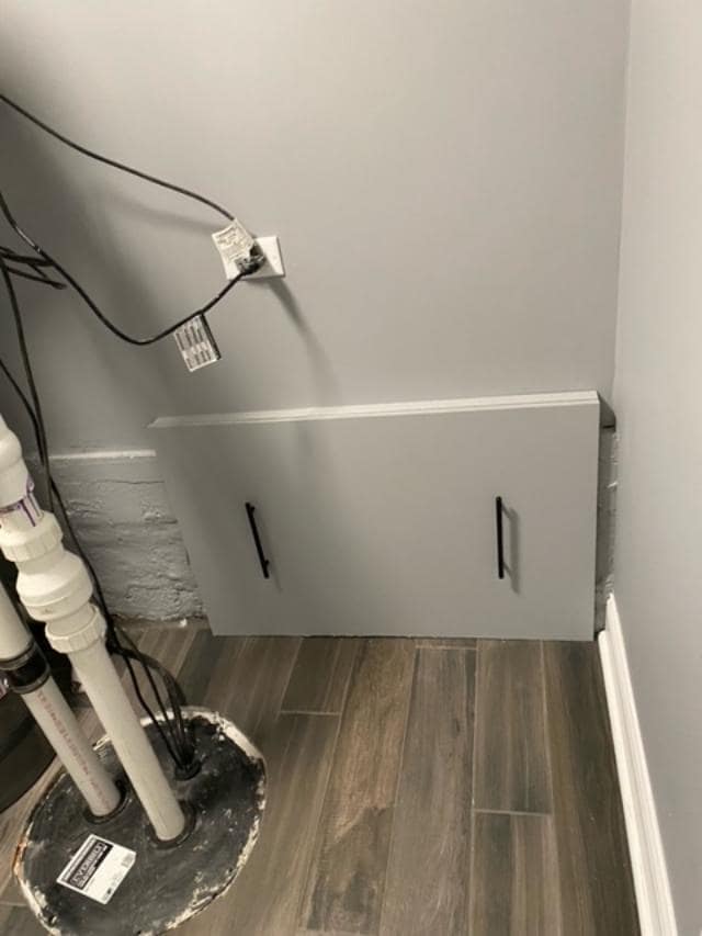 Building Photo - 3016 Grove Ln