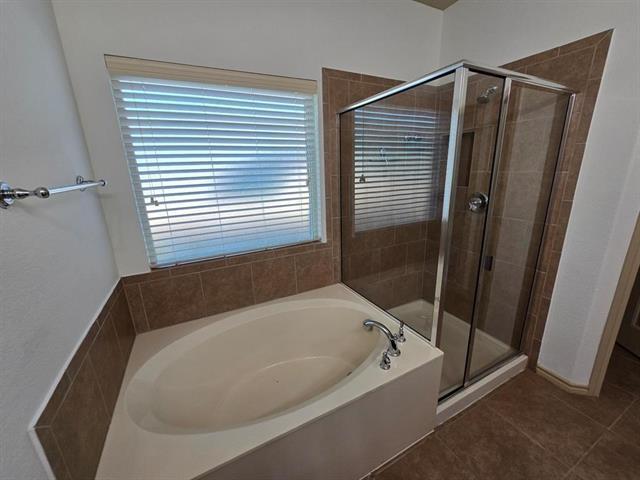 Building Photo - 10444 Merced Lake Rd