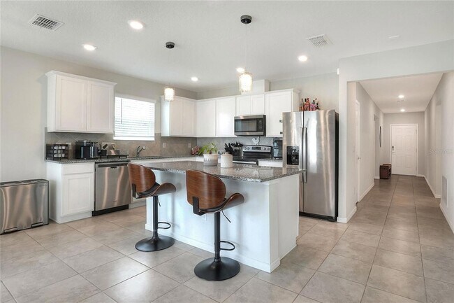 Building Photo - 1623 Aspen Ave