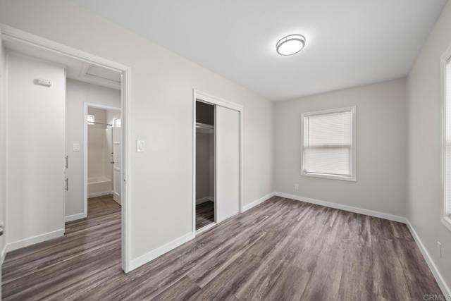 Building Photo - 1918 Skyline Dr