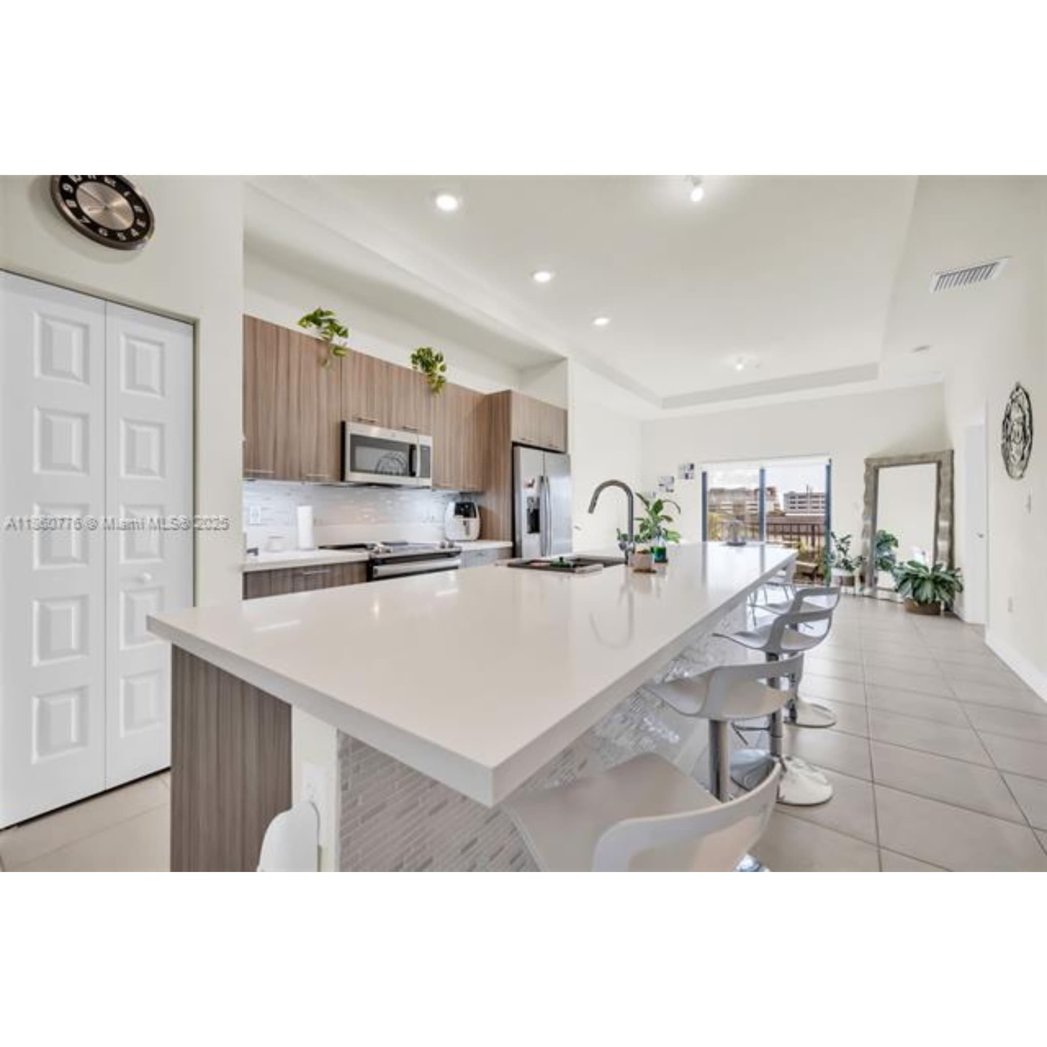 Building Photo - 8045 NW 104th Ave