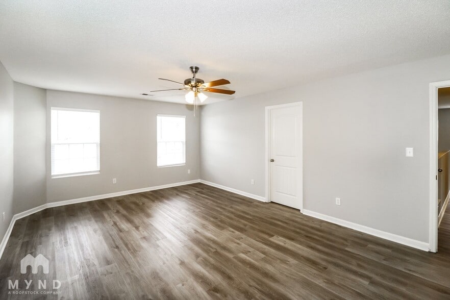 Building Photo - 4595 Orange Tulip Dr