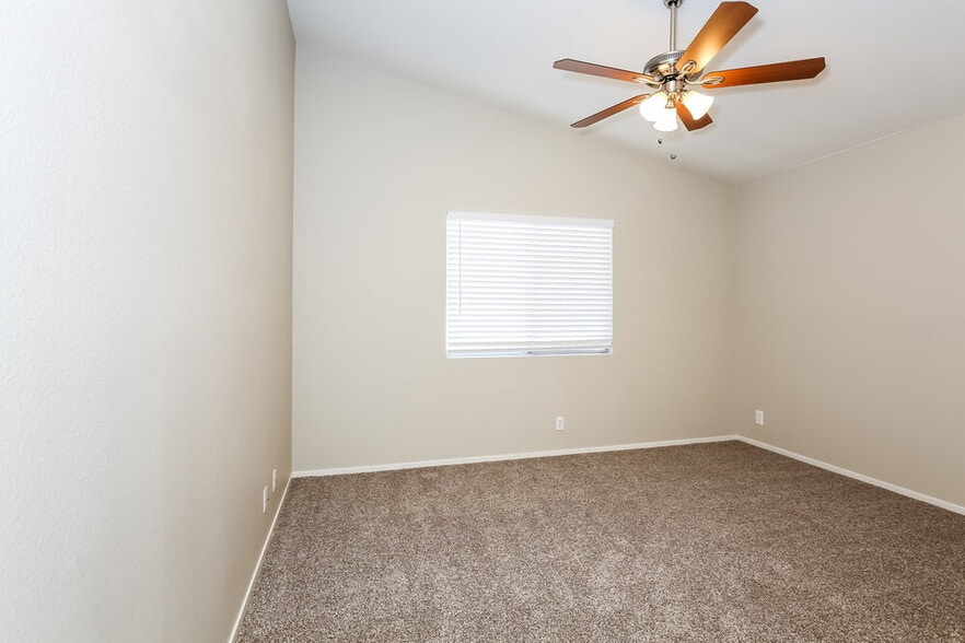Building Photo - 3660 Copper Cactus Dr