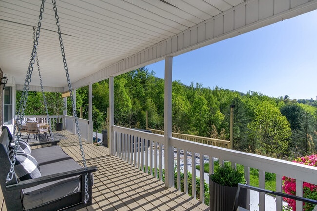 Building Photo - 54 Hyder Ln