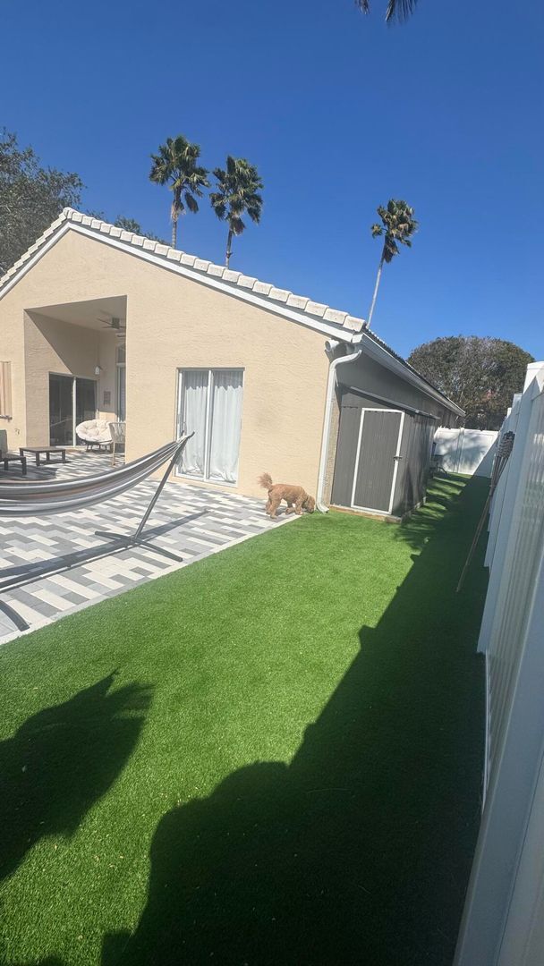 Building Photo - 672 NW 45th Ave