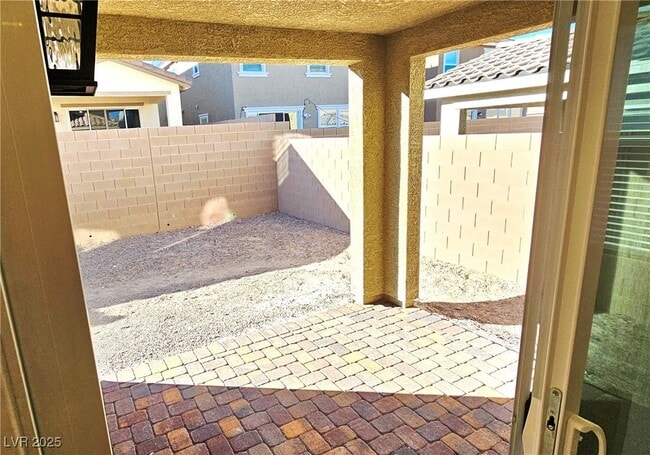 Building Photo - 2755 Tricase St