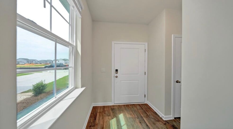 Building Photo - 1273 Mosser Dr