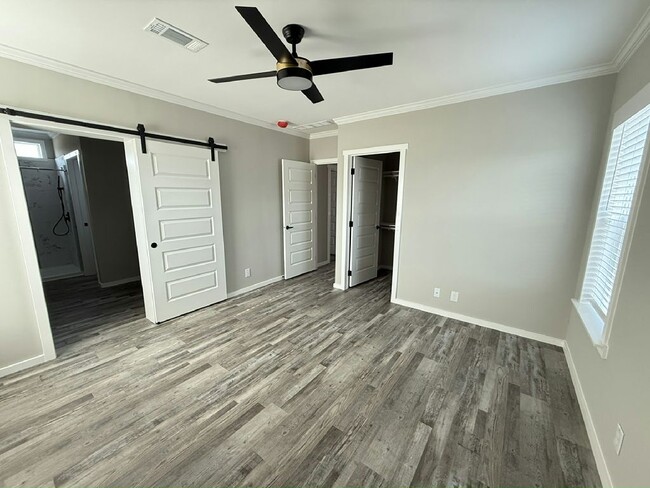Building Photo - 3514 Campari Dr
