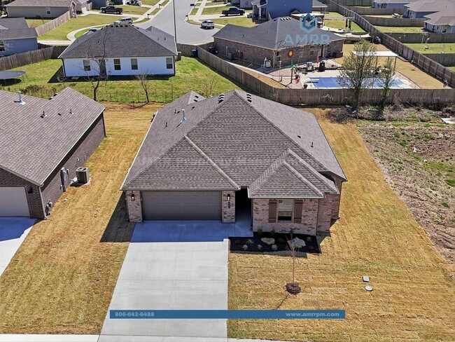 Building Photo - New Beginnings Start with AMRR: Spacious 3 Bedroom new build in Siloam Springs!