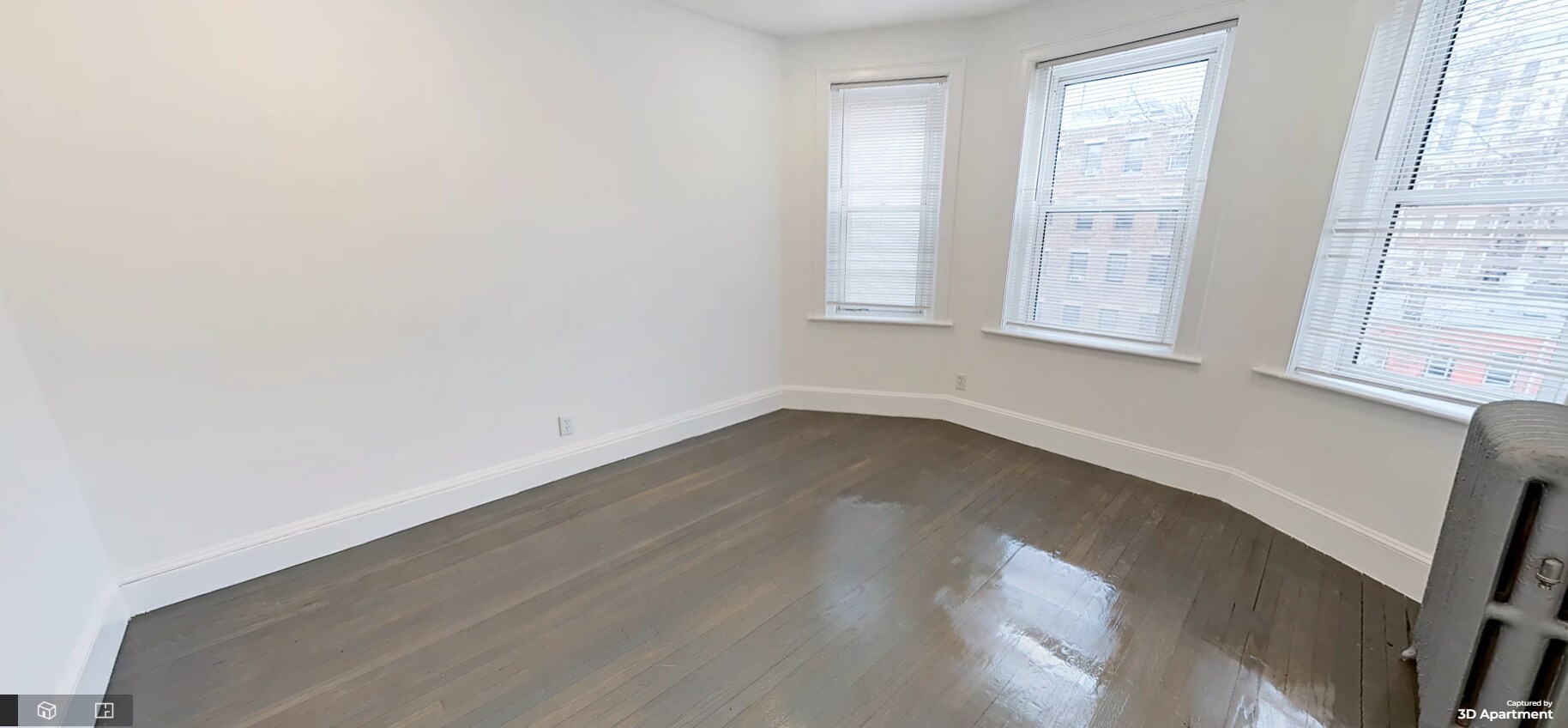 Building Photo - 52 Queensberry St