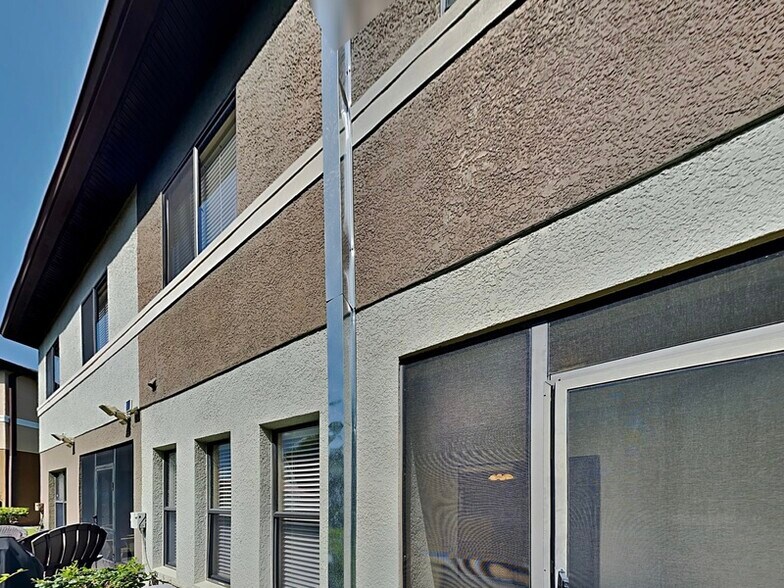 Building Photo - 3320 Windsor Lake Cir