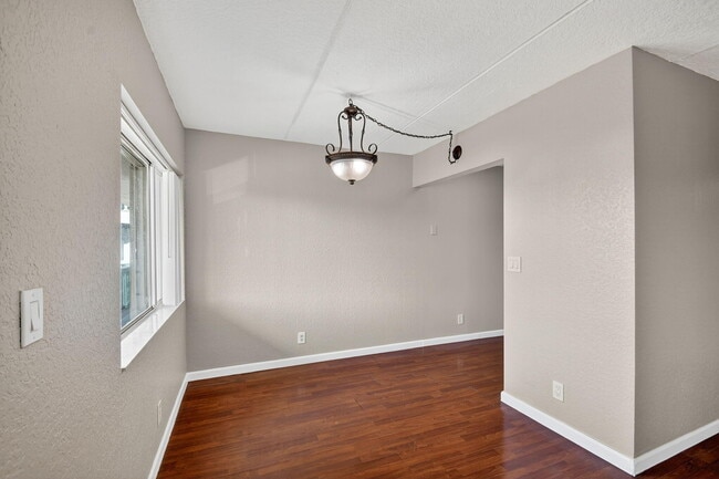 Building Photo - 2200 Springdale Blvd