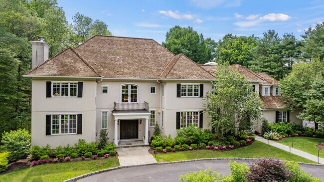 Building Photo - 4220 Purchase St